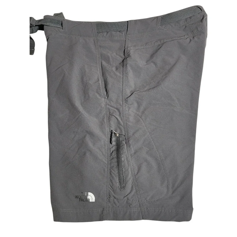 The North Face Mens 38 Black Hiking Shorts Belted Zip Pocket‎ Outdoor Trail A11
